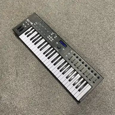 Used ARTURIA KEYLAB 49 ESSENTIAL MIDI Controller Luxury