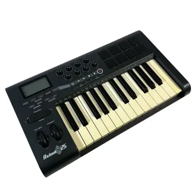 Used M-Audio AXIOM 25 25-Key Controller 25-Key Must Have