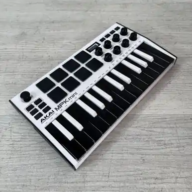 Buy Online Used Akai Professional MPK Mini MK III USB MIDI Keyboard Controller - 25-key - White