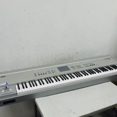 Used Korg TRITON PRO X WEIGHTED 88 KEY 88-Key Keyboard 88-key Authentic