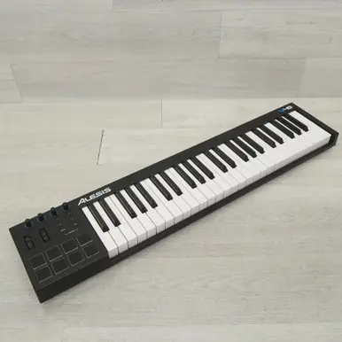 Used Alesis V49 49-key Controller Fresh Stock