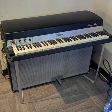 Time-Limited Used Fender RHODES SEVENTY THREE W/ AMP Vintage 76-Key Keyboard 76-key