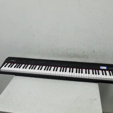 Free Delivery Used Roland GO PIANO 88 88-Key Keyboard 88-key