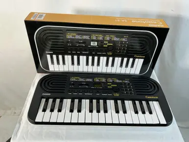 Limited Time Used Casio SA-51 DIGITAL KEYBOARD Compact Keyboard Compact