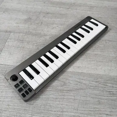 Exclusive Used M-Audio Keystation Mini 32 - USB MIDI Keyboard Controller - 32-key
