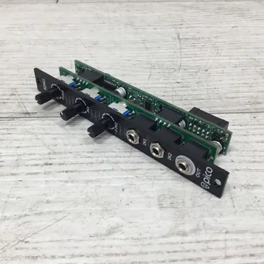 Limited Time Used PICO RING EURORACK MODULATOR Rackmount Keyboard Brain