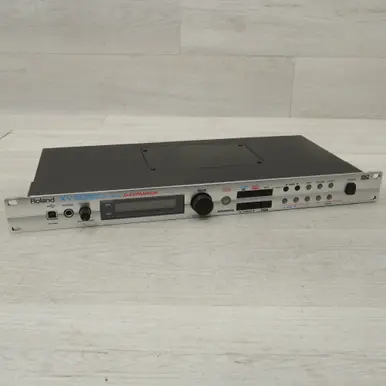 Top Pick Used Roland XV-5050 Rackmount Synthesizer Rackmount
