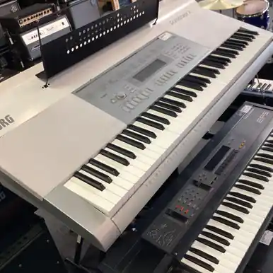 Used Casio WK-225 76-Key Synthesizer 76-key Latest
