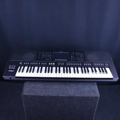 Bulk Order Used Yamaha PSR-SX920 ARRANGER KEYBOARD 61-Key Keyboard 61-Key