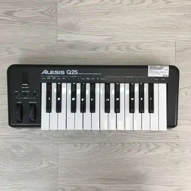 Worldwide Shipping Used Alesis Q-25 KEYBOARD CONTROLLER 25-Key Controller 25-Key
