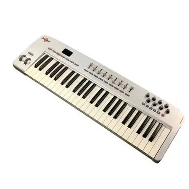 Used M-Audio OXYGEN 49 Controller 49-Key Sale
