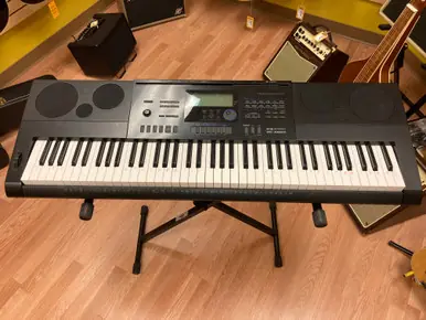 Latest Used Casio WK-6600 76-Key Keyboard