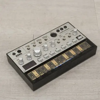 Don’t Miss Out Used Korg Volca Bass Compact Synthesizer