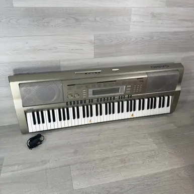 Used Casio WK-200 Keyboard - 76-key - Local Pickup Only Secure Checkout