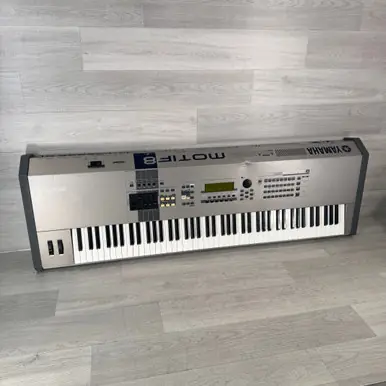 Used Yamaha Motif 8 - Sampling Synthesizer Workstation - 88-key - Local Pickup Only Flash Sale