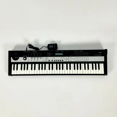 Save Now Used Korg MICROSTATION Synthesizer 61-Key w/Bag