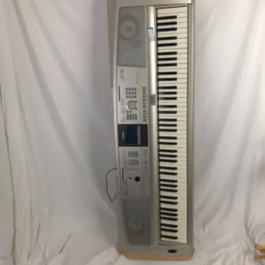 Used Yamaha DGX-505 88-Key Keyboard 88-key Get Yours