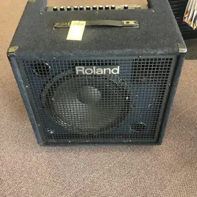 Affordable Used Roland KC-600 Keyboard Amps Keyboard Amps