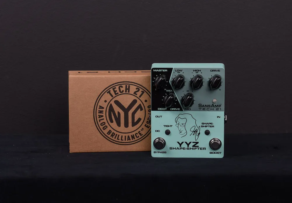 YYZ Shape-Shifter Geddy Lee Signature SansAmp– Dave's Guitar Shop Shop Now