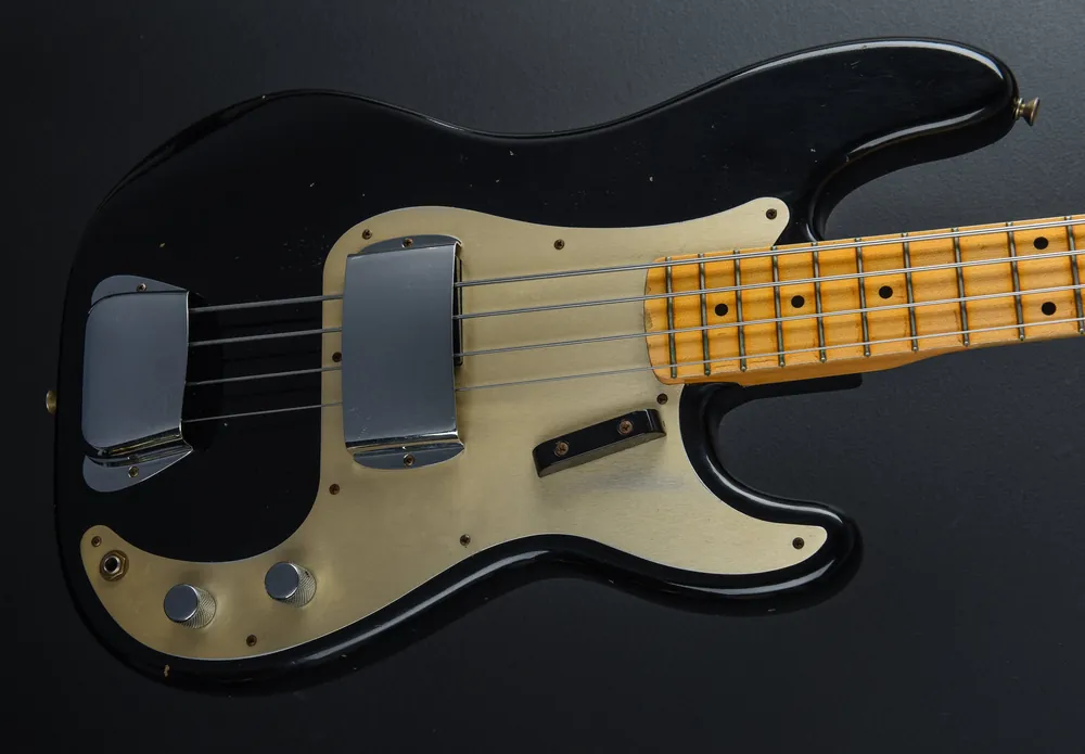 Used '57 P Bass Journeyman Relic '20– Dave's Guitar Shop Time-Limited
