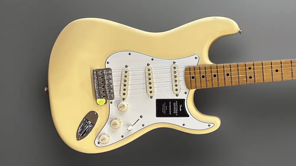 Vintera II 70's Stratocaster - Vintage White– Dave's Guitar Shop Editor’s Pick