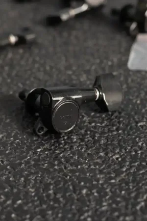 SG381 6 Inline Tuners, Recent– Dave's Guitar Shop Order Now