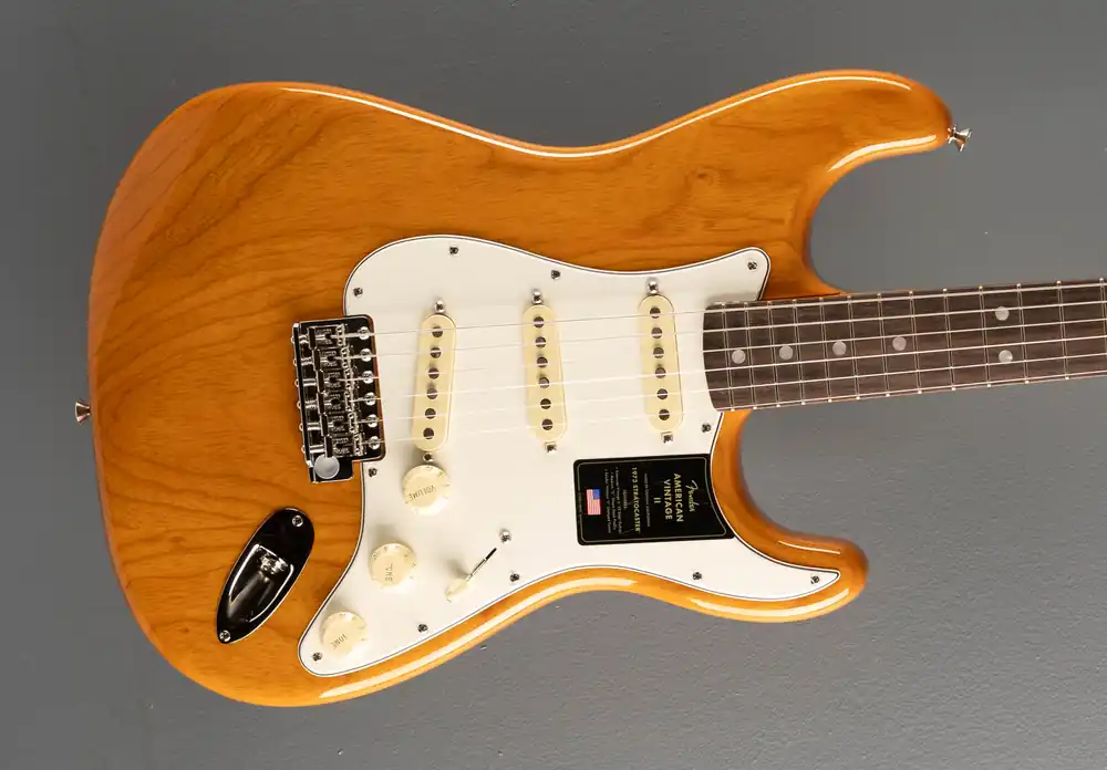 American Vintage II 1973 Stratocaster - Aged Natural w/Rosewood– Dave's Guitar Shop Holiday Sale