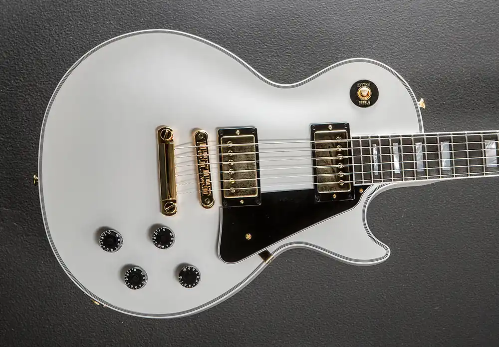 Direct From Manufacturer Les Paul Custom w/Ebony Fingerboard Gloss - Alpine White– Dave's Guitar Shop