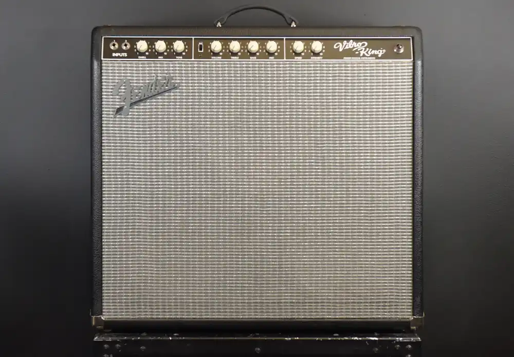 Save Now USED Vibro-King, '11– Dave's Guitar Shop