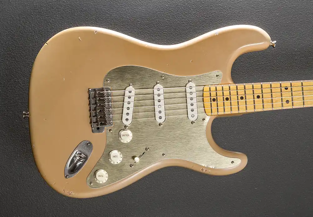 S57 - Desert Sand– Dave's Guitar Shop Bargain