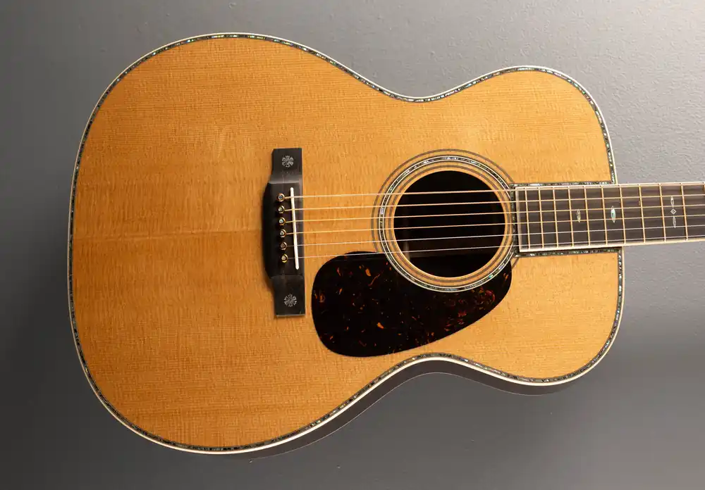 New Release 000-42 Modern Deluxe– Dave's Guitar Shop