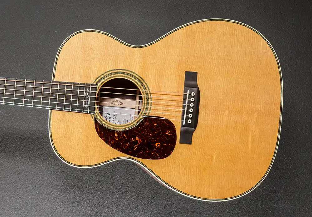 000-28EC Eric Clapton Left Hand– Dave's Guitar Shop Buy Direct