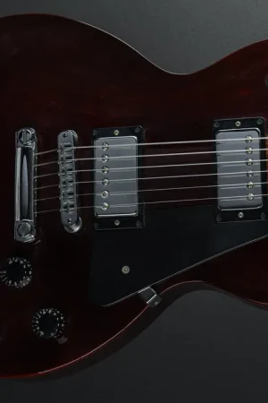 Worldwide Shipping Les Paul Studio '95– Dave's Guitar Shop