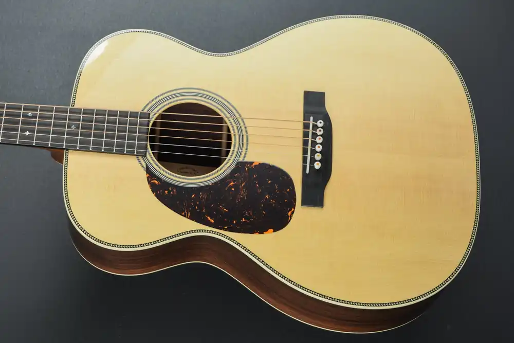 New For 2025 000-28 Left Hand– Dave's Guitar Shop Latest