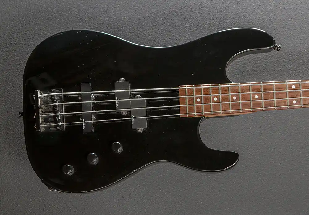 Secure Checkout Performer PS-5 Bass '96– Dave's Guitar Shop