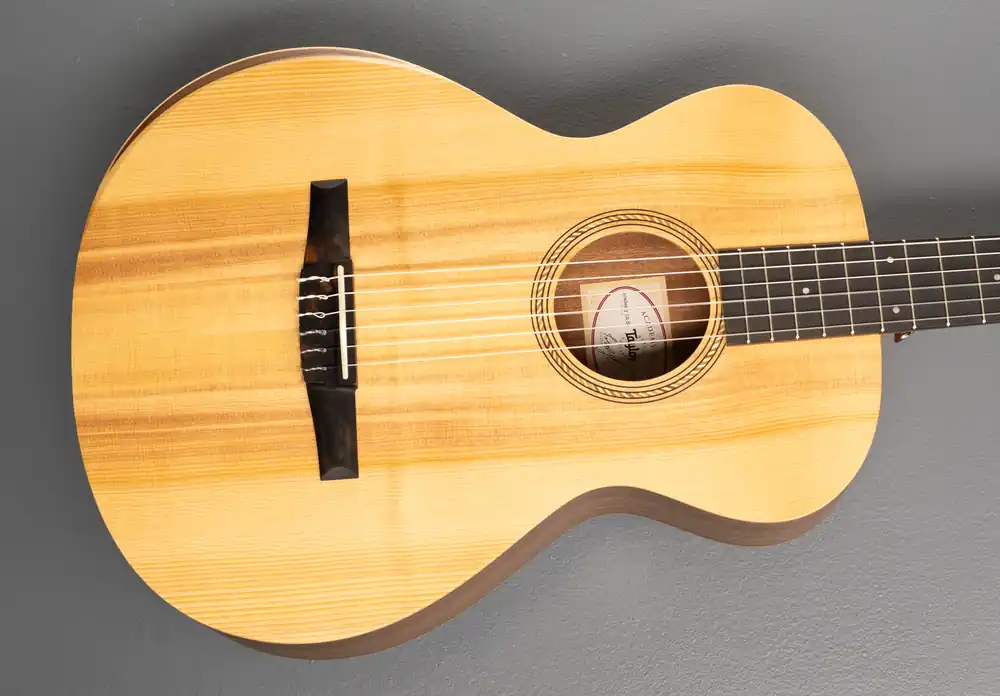 Authentic Academy 12 Walnut, '24– Dave's Guitar Shop