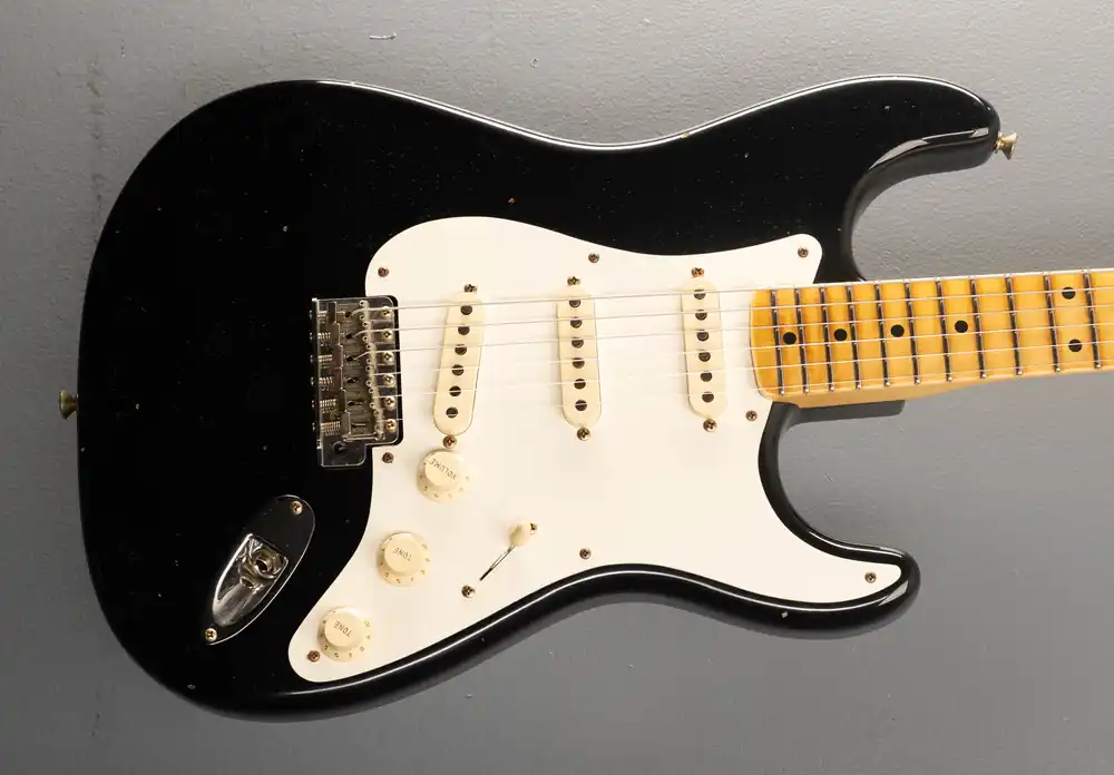 Place Order 1957 Journeyman Relic Stratocaster - Black– Dave's Guitar Shop