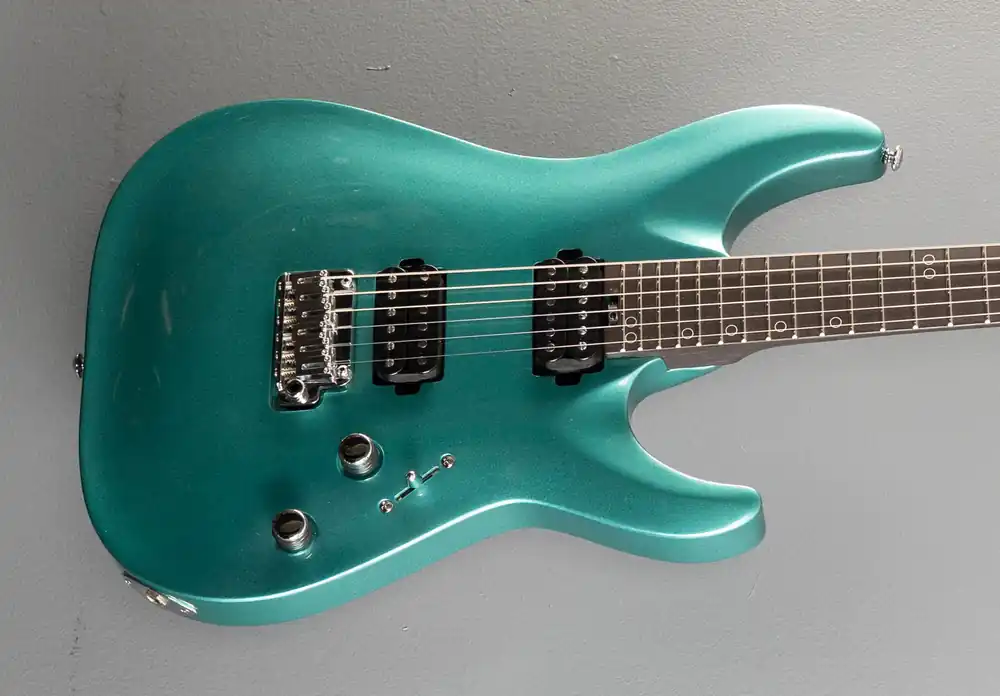 Premium Aaron Marshall AM-6, '24– Dave's Guitar Shop