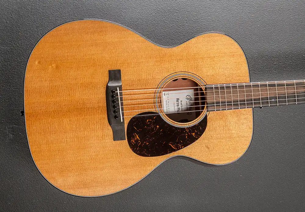 Hot Picks New for 2025 000E Retro Plus Mahogany– Dave's Guitar Shop