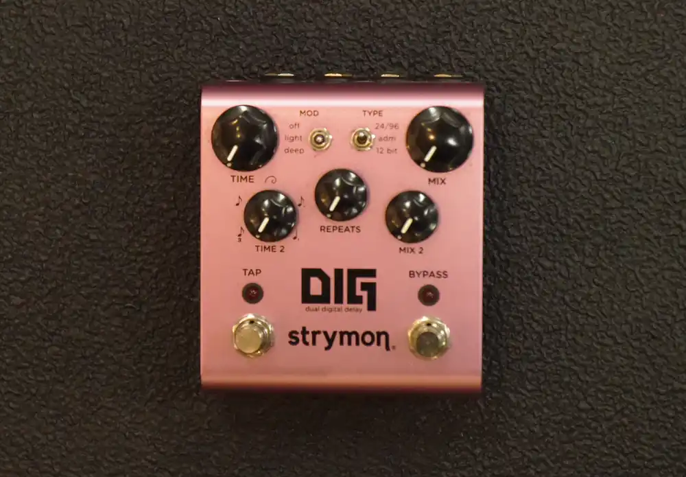 Next Day Delivery Dig Dual Digital Delay V1, Recent– Dave's Guitar Shop