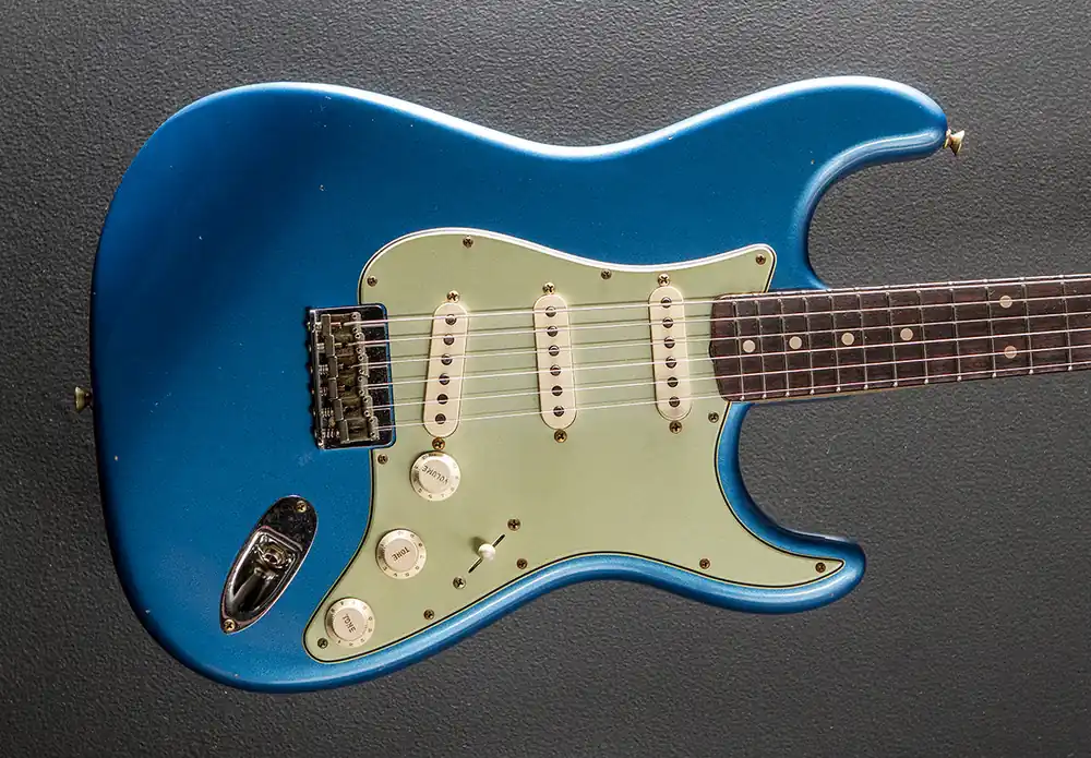 Special Offer 1960 Journeyman Relic Hardtail Strat– Dave's Guitar Shop
