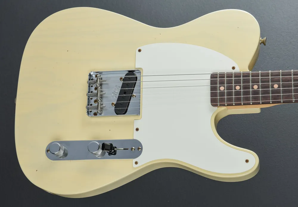 High Quality 1960 Journeyman Relic Esquire– Dave's Guitar Shop