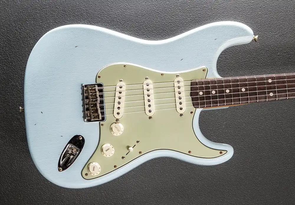 Brand New 1960 Journeyman Relic Hardtail Strat– Dave's Guitar Shop