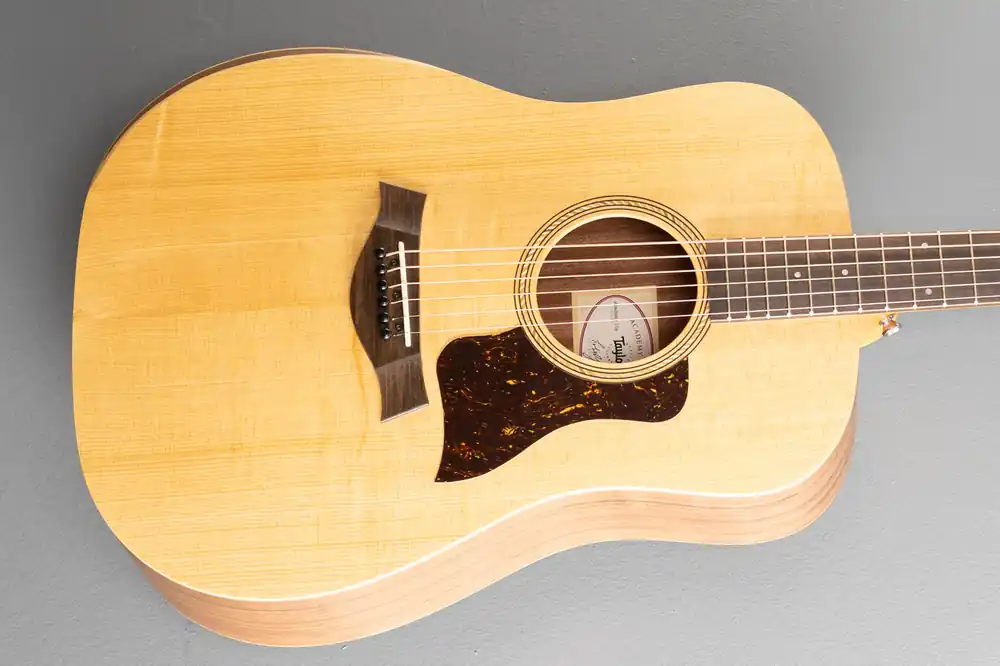 Academy 10E - Sitka Spruce w/Walnut– Dave's Guitar Shop One Day Deal