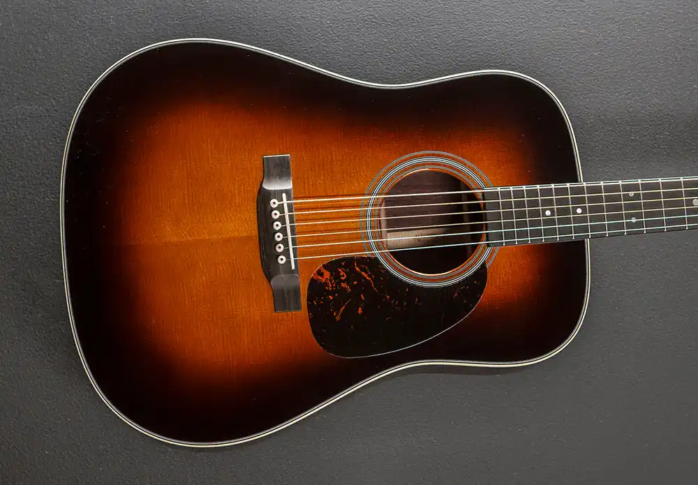 Fast Shipping New for 2025 D-28 - Gloss 1935 Sunburst– Dave's Guitar Shop