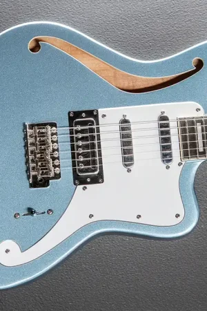 Worldwide Shipping Premier Bedford SH, Recent– Dave's Guitar Shop