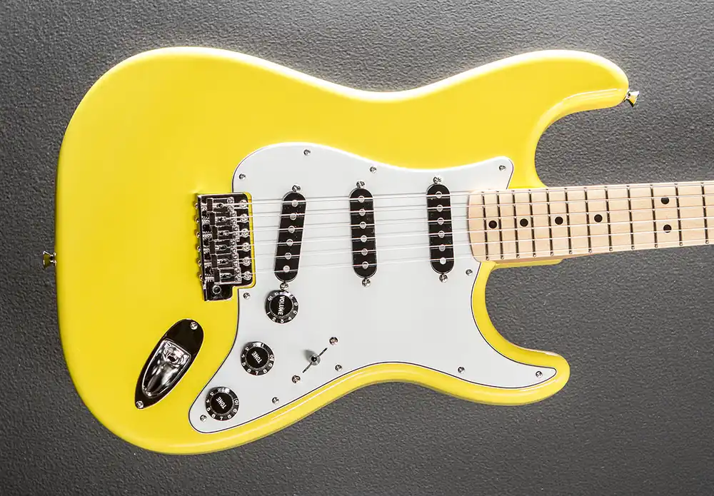 Fan Favorite Used MIJ Limited International Color Strat '23– Dave's Guitar Shop