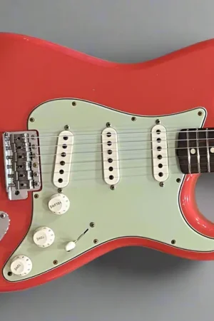 1960 Journeyman Relic Strat– Dave's Guitar Shop Money Back Guarantee