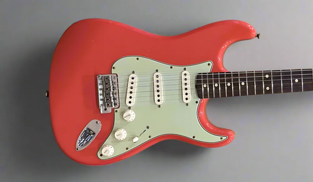 1960 Journeyman Relic Strat– Dave's Guitar Shop Money Back Guarantee