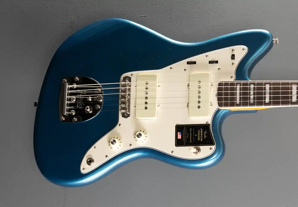 Limited Edition American Vintage II 1966 Jazzmaster - Lake Placid Blue– Dave's Guitar Shop